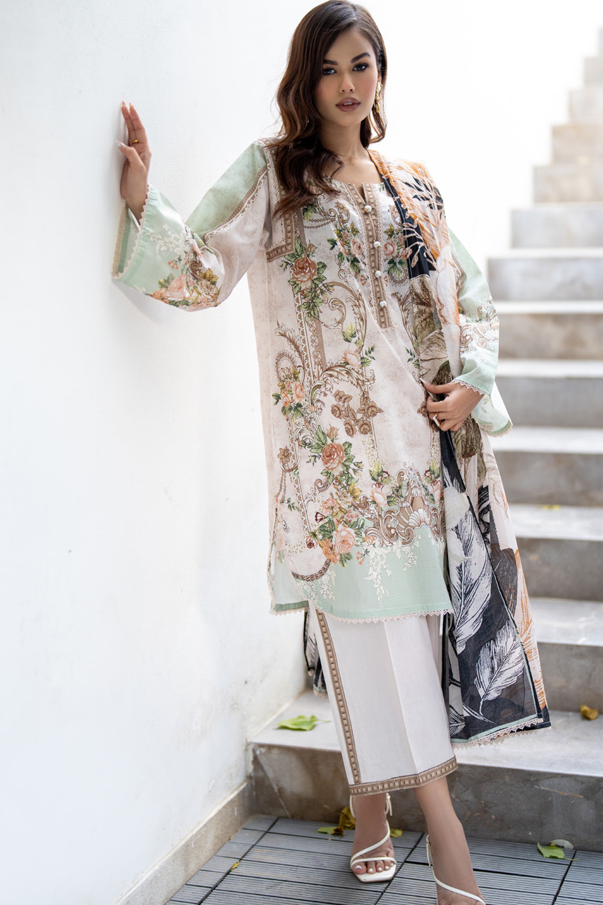 Salina Lawn Printed Unstitched 3-Piece Suit by Regalia Textile