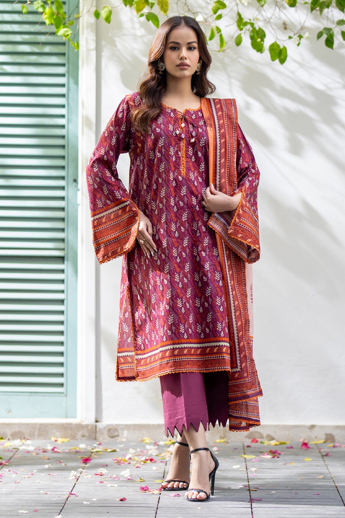 Salina Maroon Printed Unstitched 3-Piece Lawn Suit by Regalia Textile