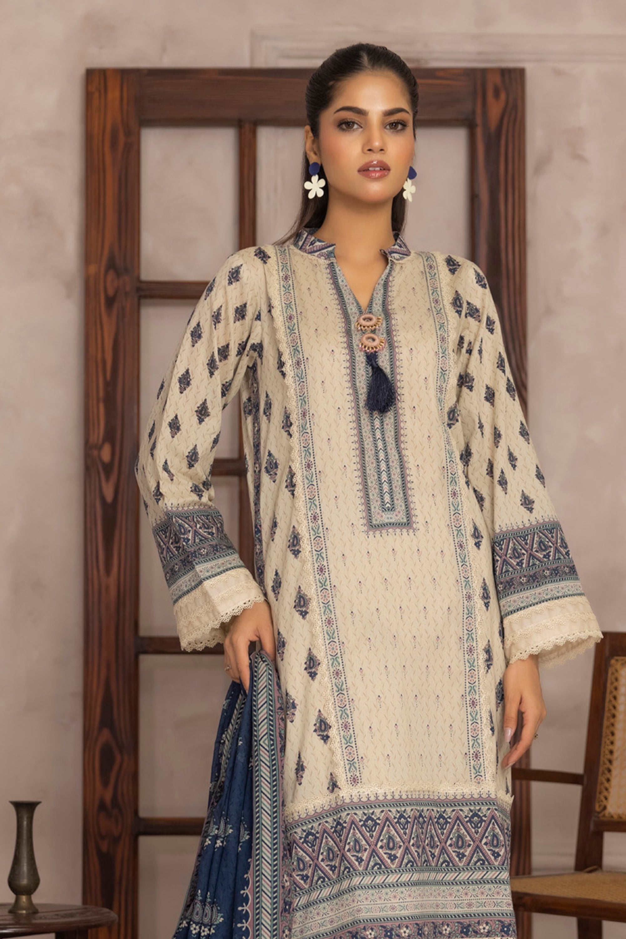 Salina 3PC Printed Lawn Suit Timeless Grace in Every