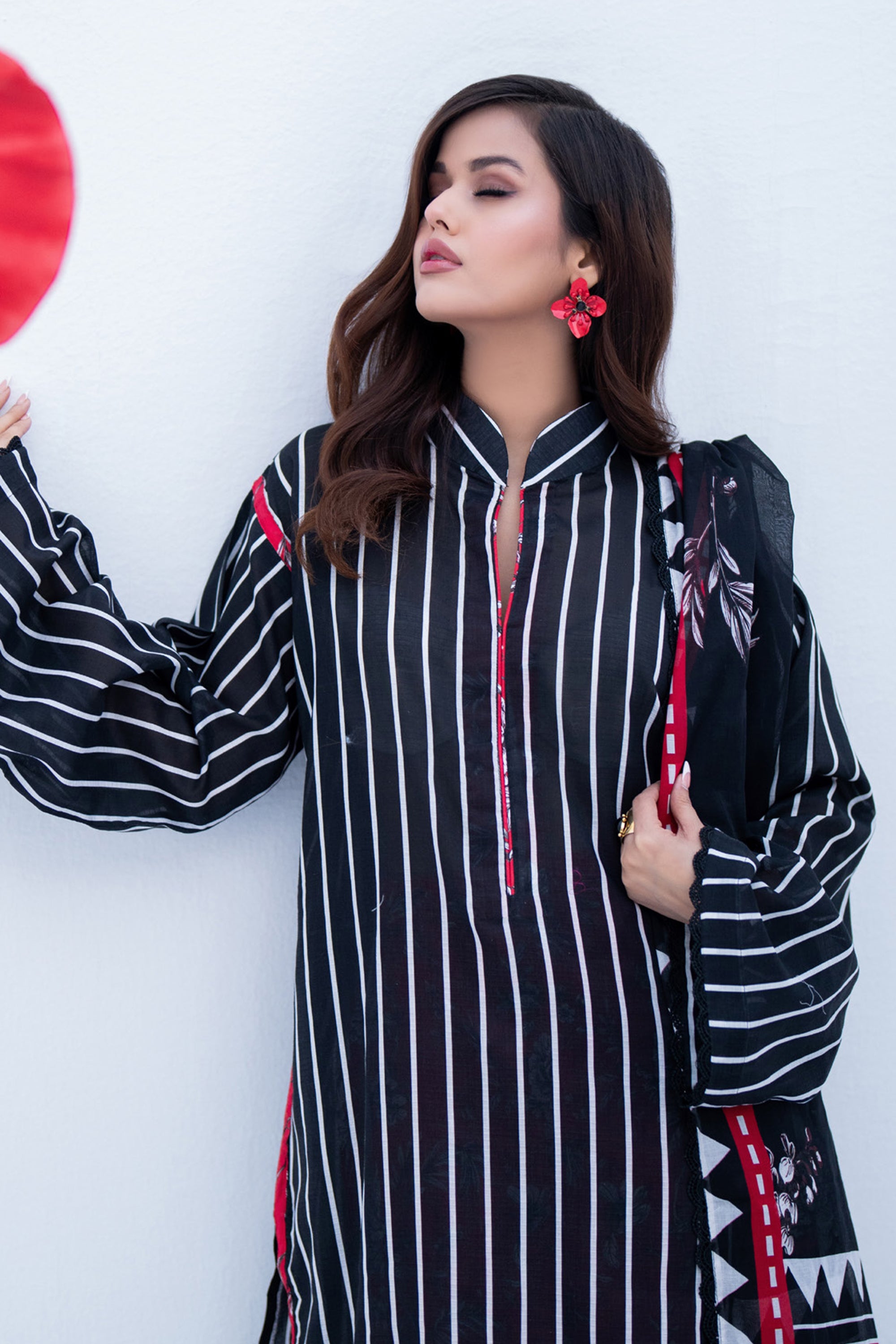 Vertical Stripe Lawn Set with Contrasting Floral Trousers & Dupatta