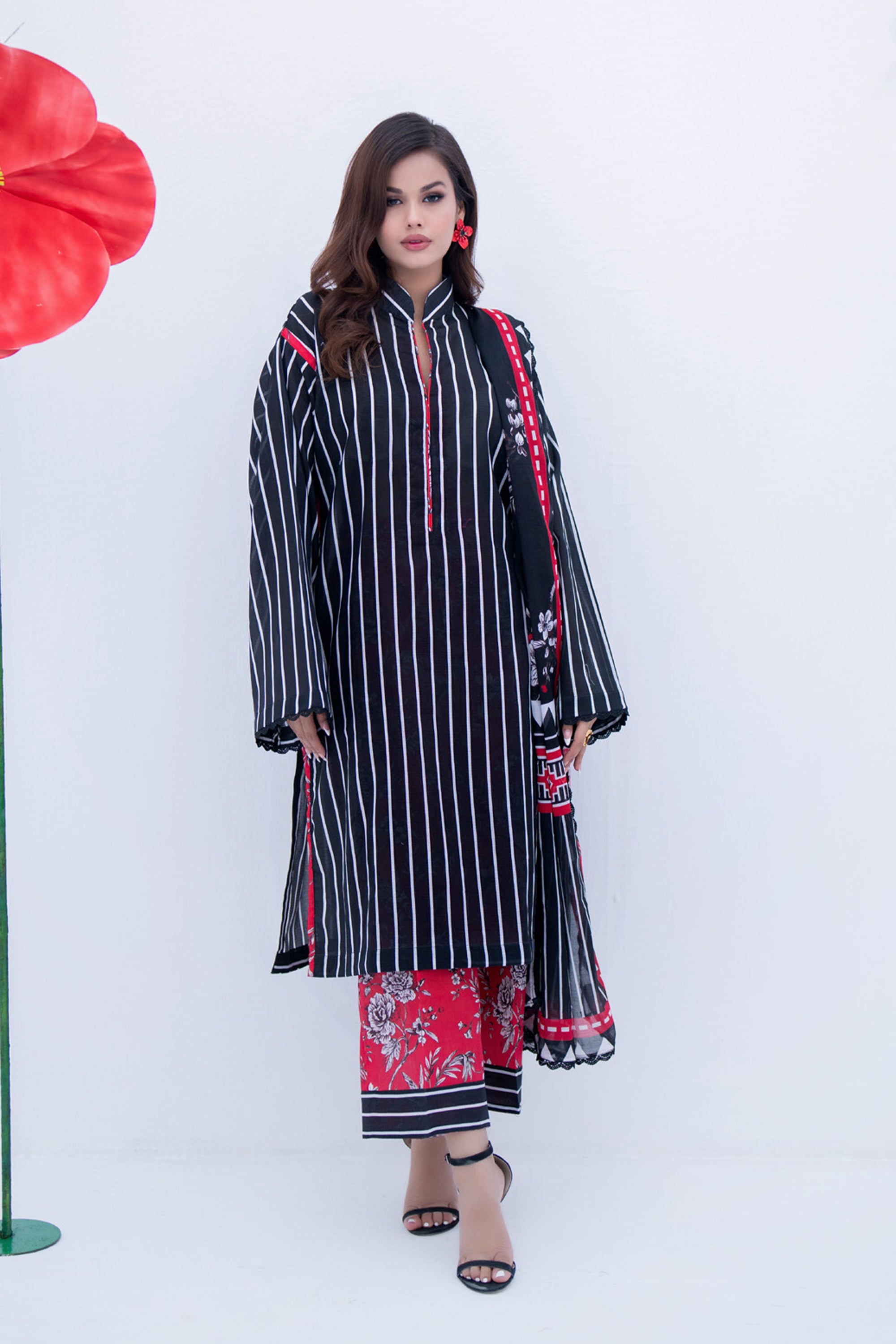 Vertical Stripe Lawn Set with Contrasting Floral Trousers & Dupatta