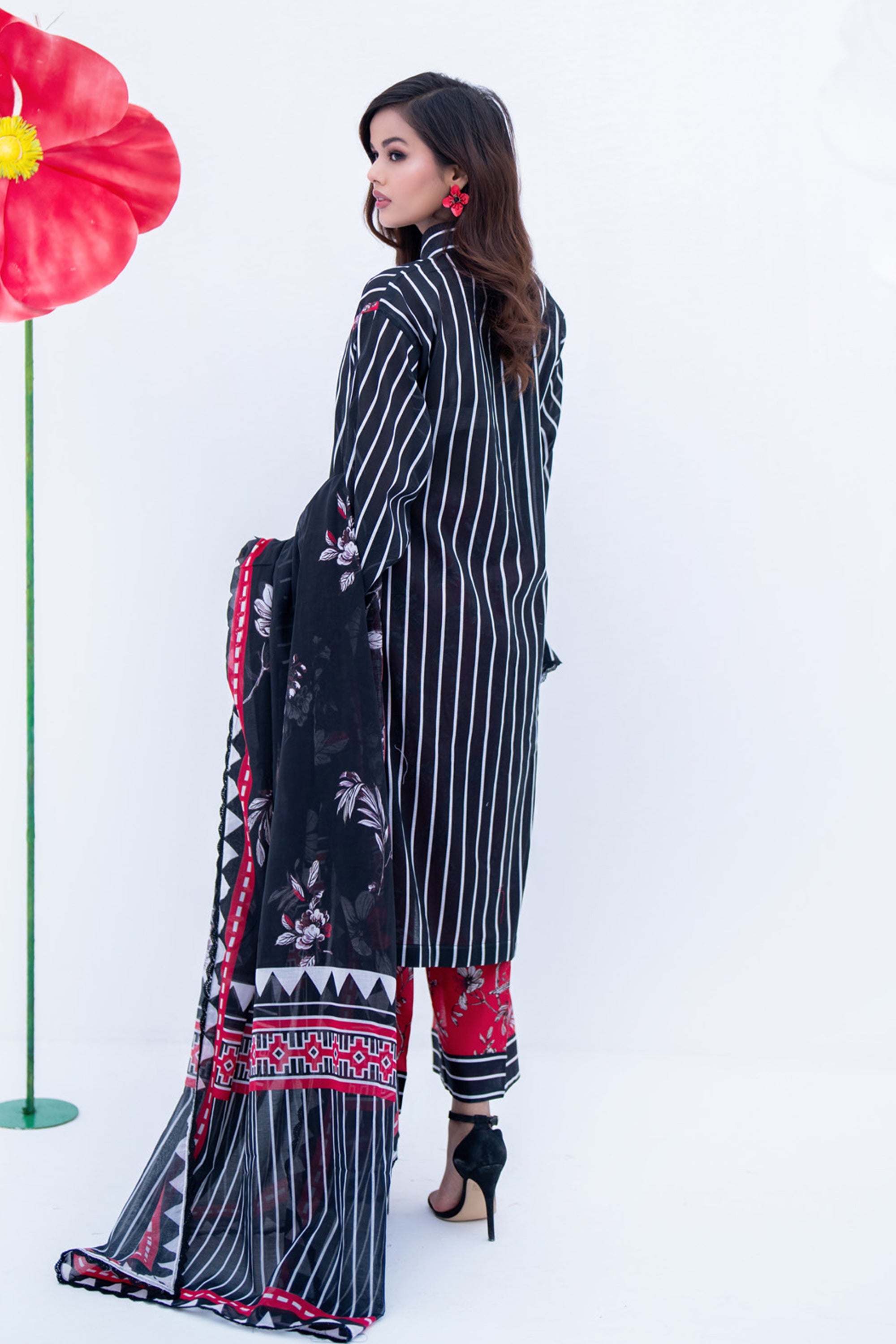 Vertical Stripe Lawn Set with Contrasting Floral Trousers & Dupatta
