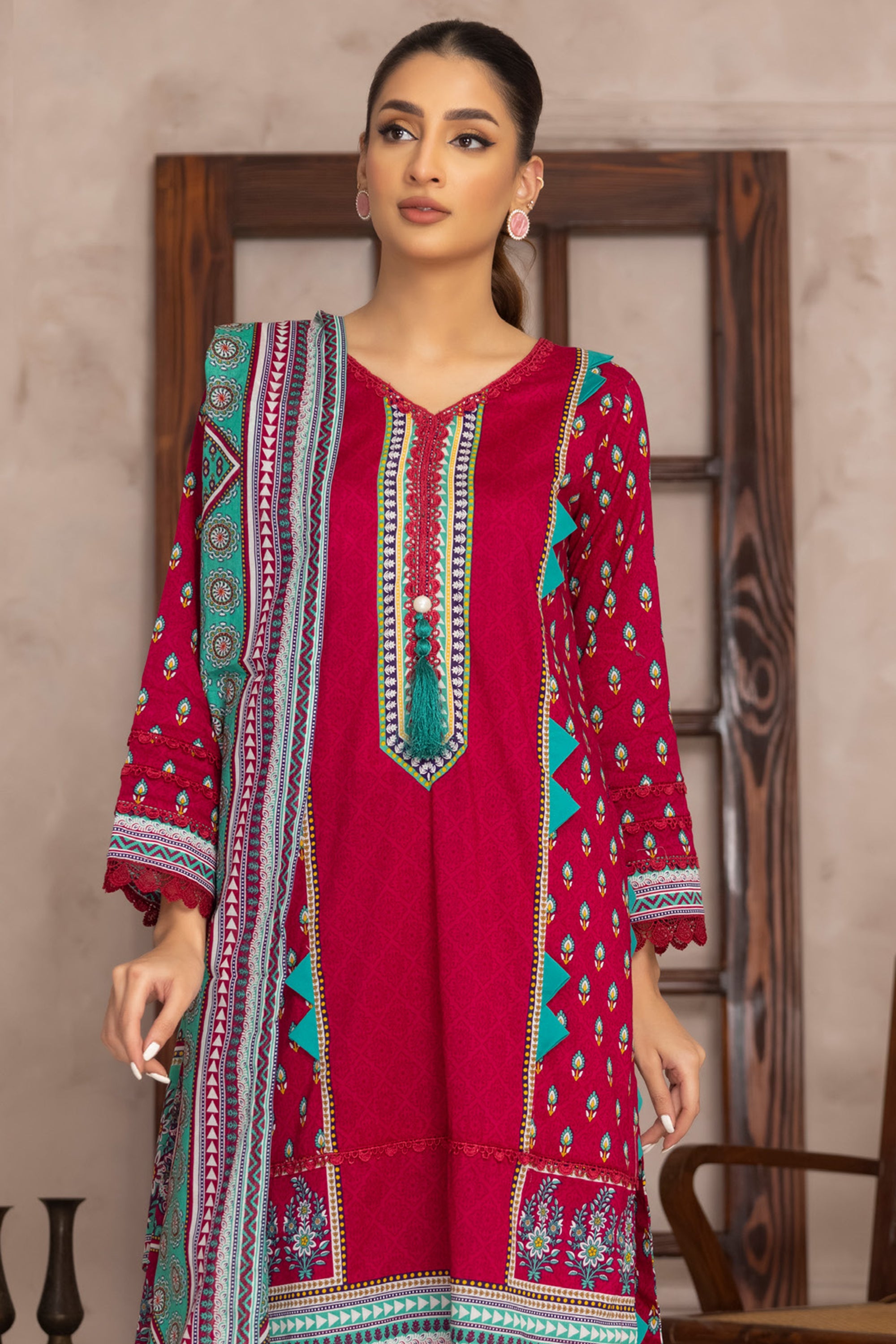 Salina printed lawn new  Volume 3Pcs Collection 2025