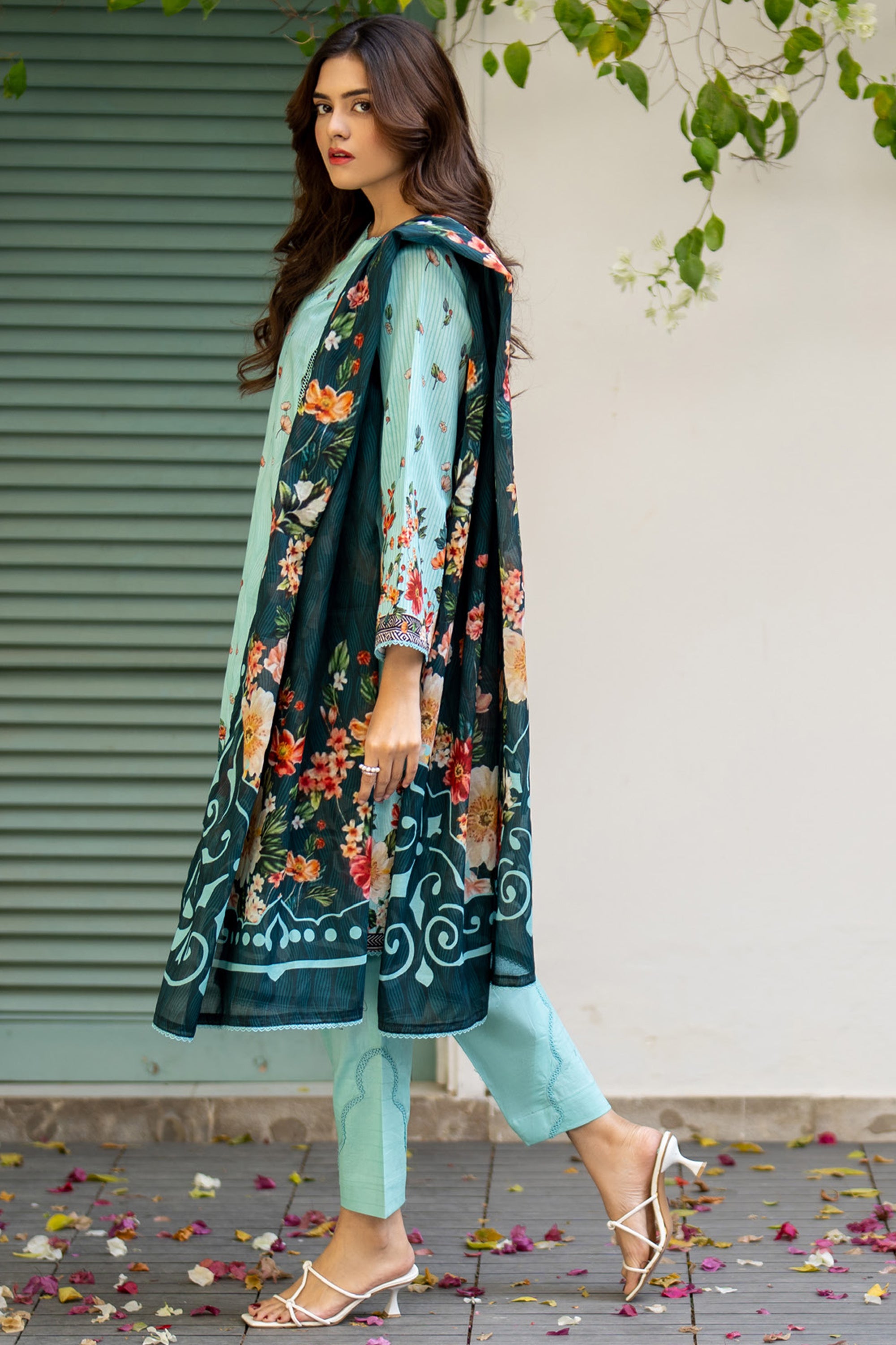 Salina Regalia Textile 3pc Printed Lawn Suit