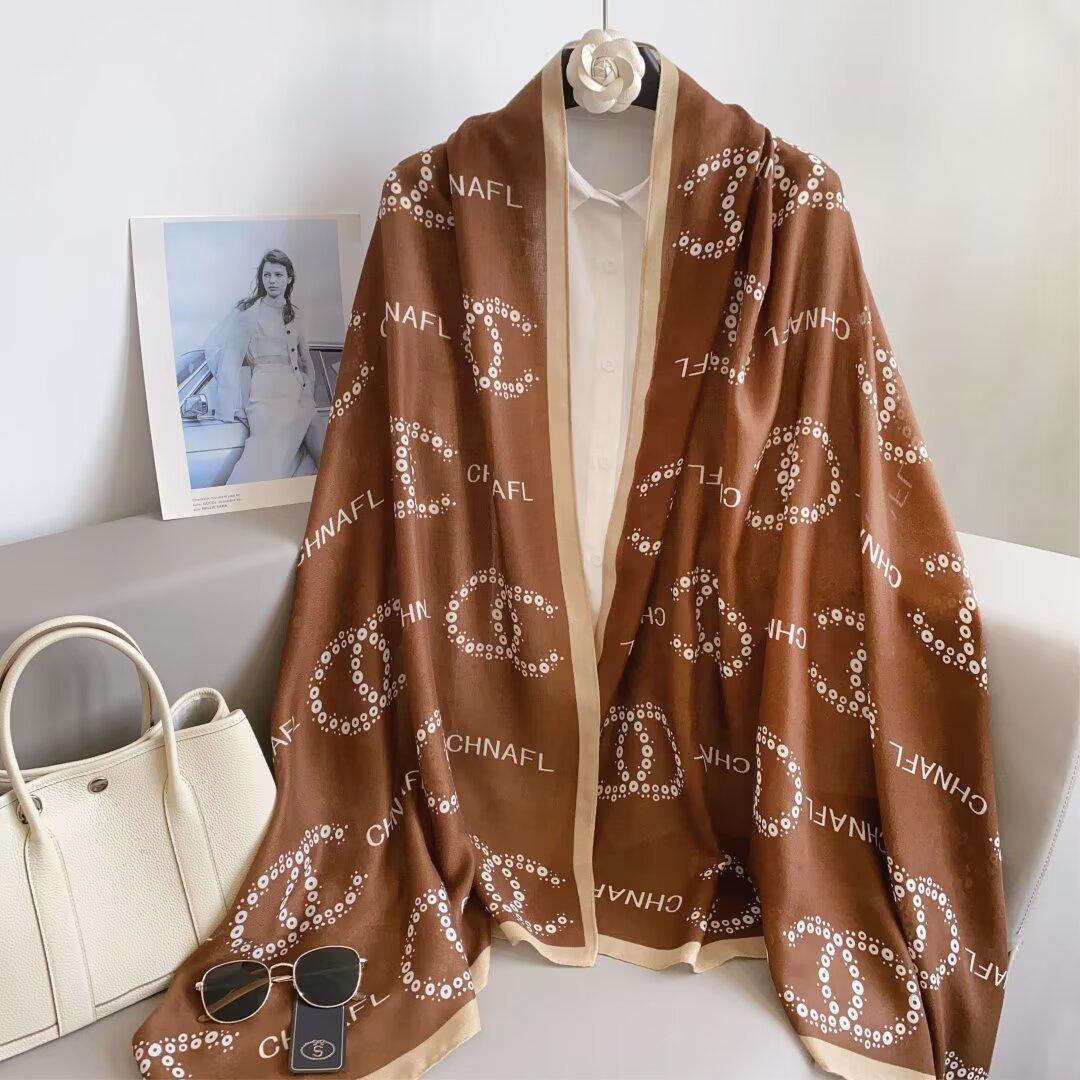 Cha-nel Print Brown